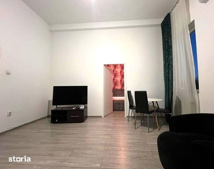 Apartament cu 2 camere în Centrul Civic