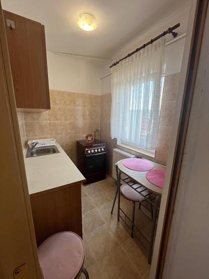 Garsonieră semidecomandată în Zorilor