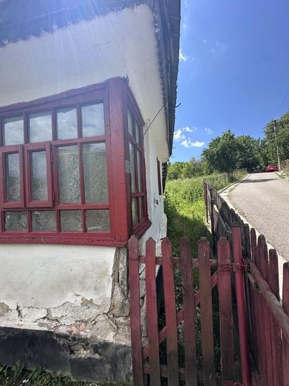 Teren de 2012 mp, în Boteni