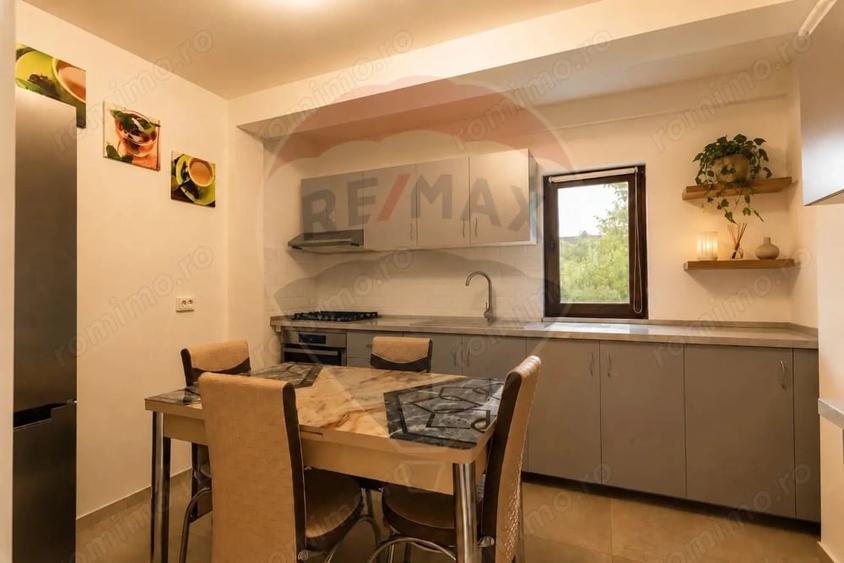 Apartament cu 3 camere decomandat în Lunca Cetățuii