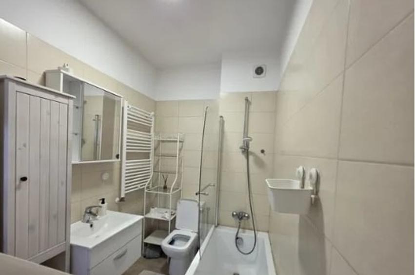 Apartament cu 2 camere semidecomandat în Pache Protopopescu