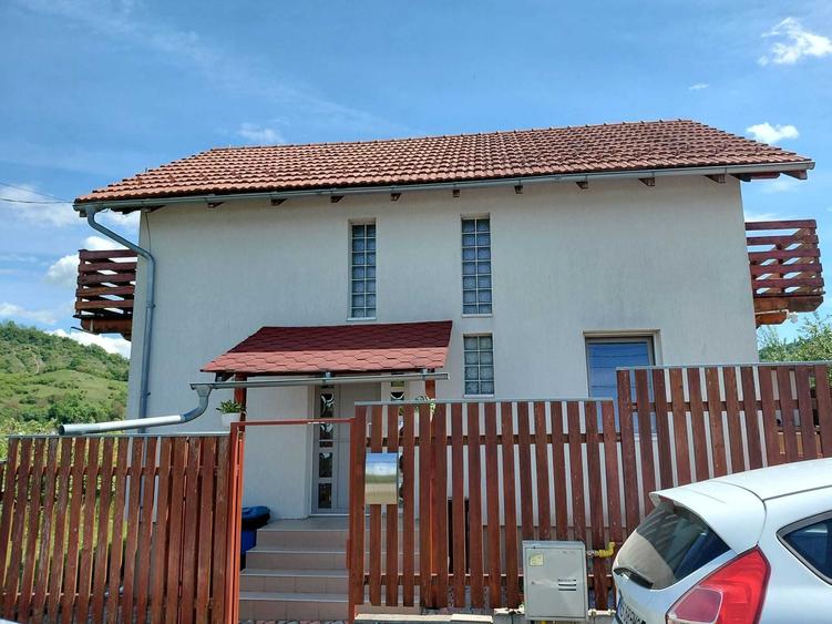 casa de vanzare in ivanesti - 1