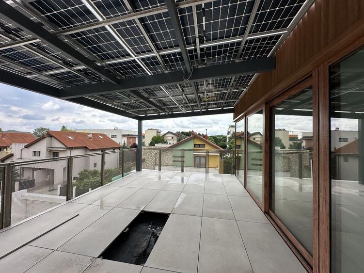 Casă individuală cu 6 camere cu Canalizare în Nord