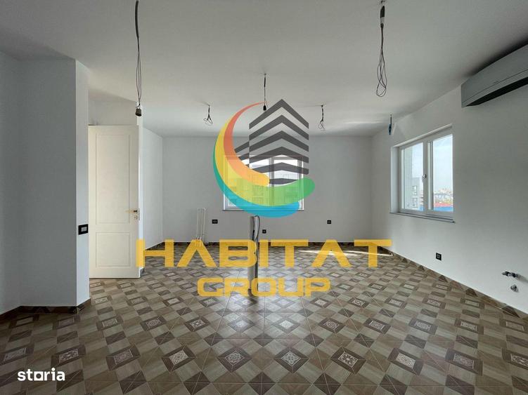 Apartament cu 8 camere în Vitan