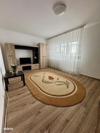 Apartament cu 2 camere decomandat în Broșteni