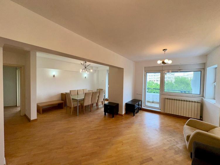 Apartament cu 5 camere, mobilat în Unirii
