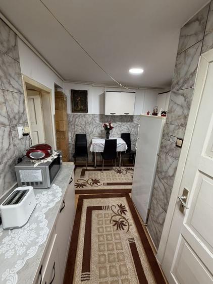 Apartament cu 2 camere decomandat în Exterior Vest