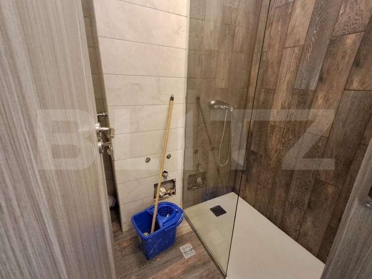 Apartament cu 3 camere decomandat în Dâmbu Pietros