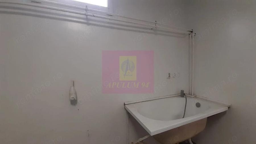 Spațiu comercial, de 263 mp, în Giurgiului