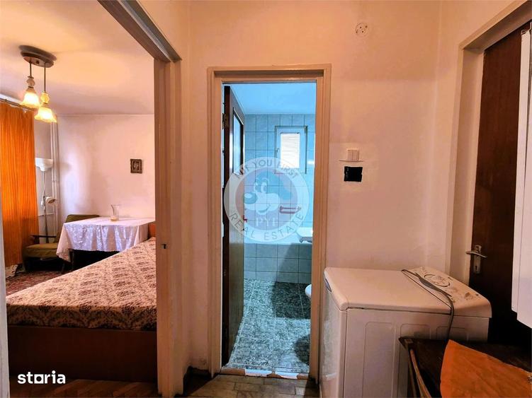 Apartament cu 3 camere decomandat, mobilat în Titan
