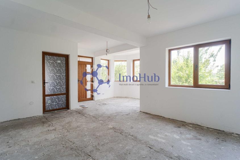 Casa P+M, teren 1.220 mp, Holboca, la strada principala - 5