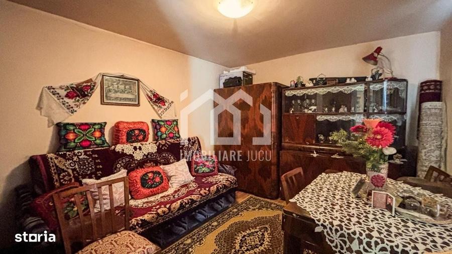 Casă cu 2 camere cu Teren 1000 Mp în Jucu