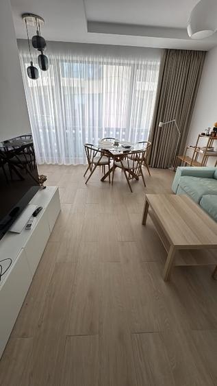 Apartament cu 2 camere decomandat, mobilat în Central
