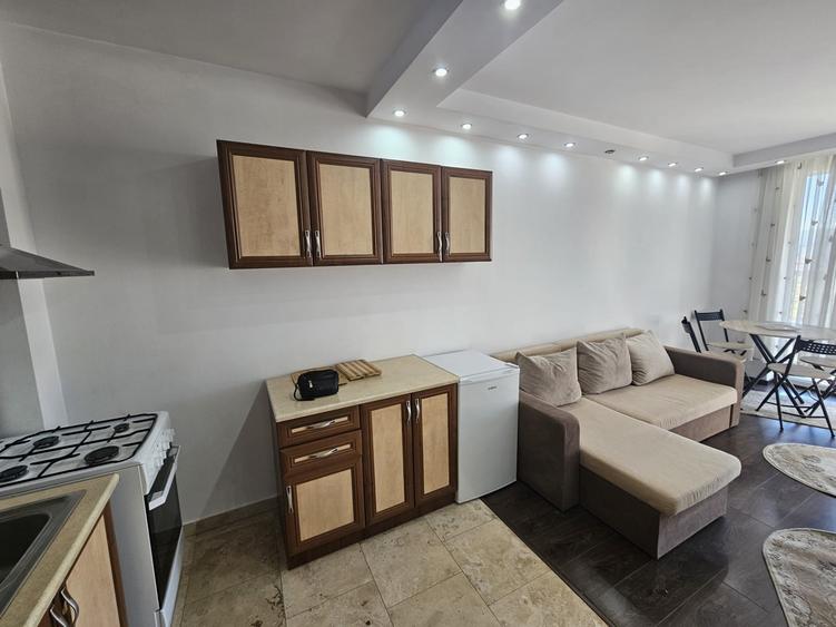 Apartament cu 2 camere semidecomandat, mobilat în Grigorescu