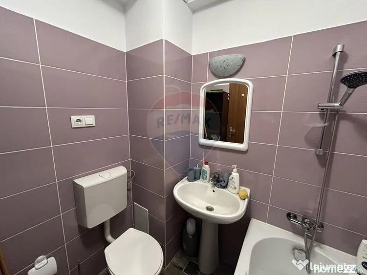Spațiu comercial, de 45 mp, în Central