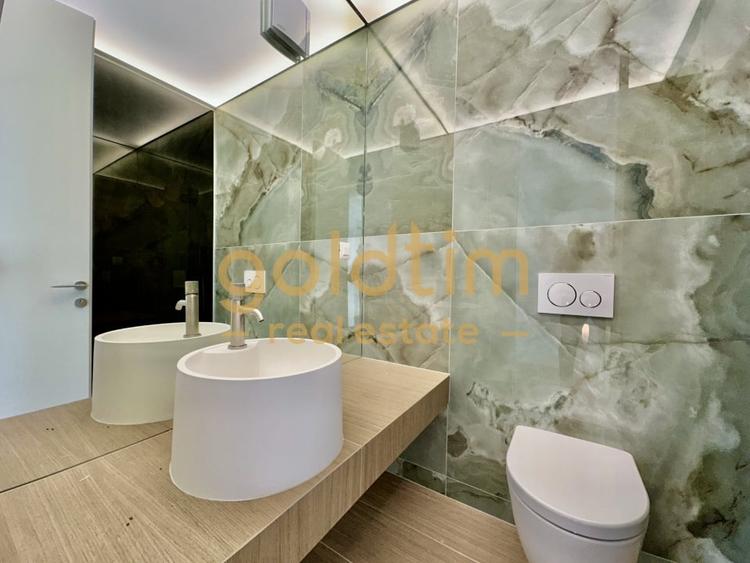Apartament cu 4 camere decomandat în Pipera