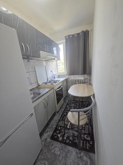 Inchiriez apartament zona Salvare/Topolog, Constanta - 8