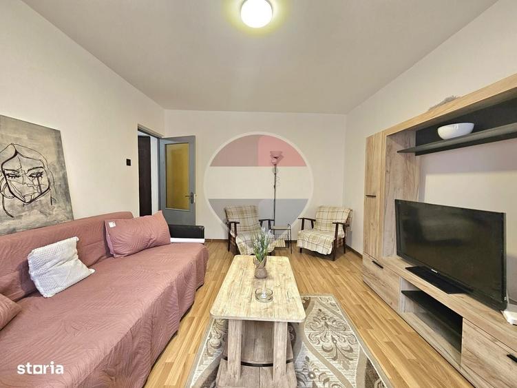 Apartament cu 3 camere decomandat în Inel I