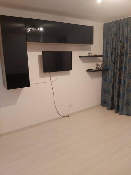 Apartament cu 2 camere decomandat în Satu Nou