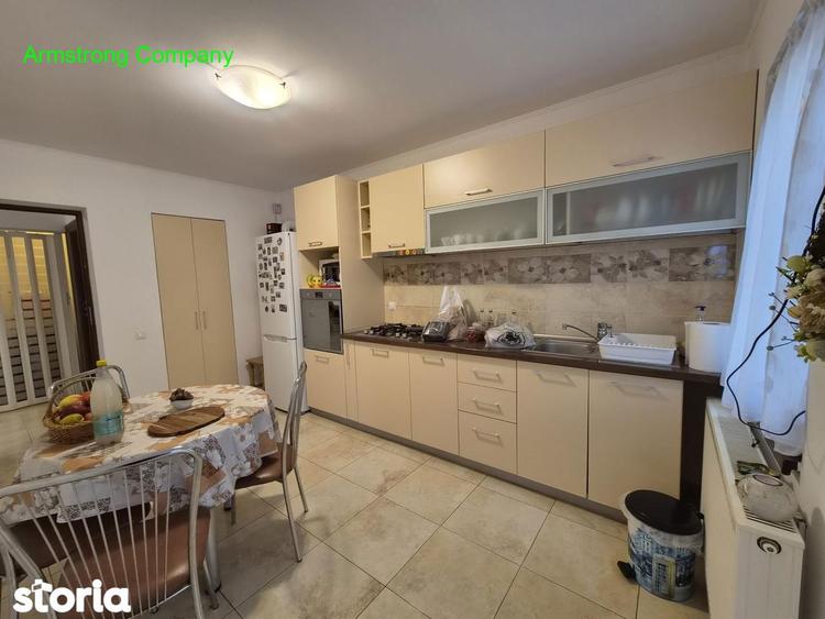 Casă cu 4 camere cu Teren 504 Mp în Domnești
