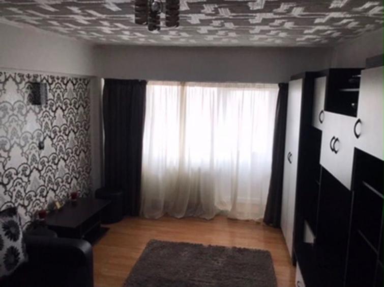 Apartament cu 2 camere decomandat în Ultracentral