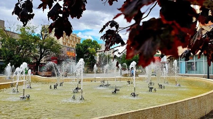 Apartament cu 4 camere decomandat în Ultracentral