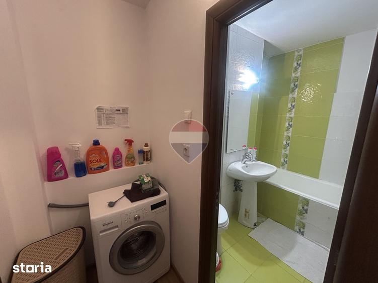 Apartament cu 3 camere decomandat în Traian