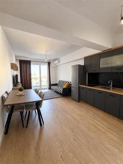 Apartament cu 2 camere semidecomandat în Calea Aradului