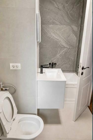 Apartament cu 4 camere decomandat în Șagului