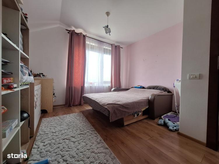 Casa cu 4 dormitoare - 125 mp - spatioasa si bine compartimentata - 5