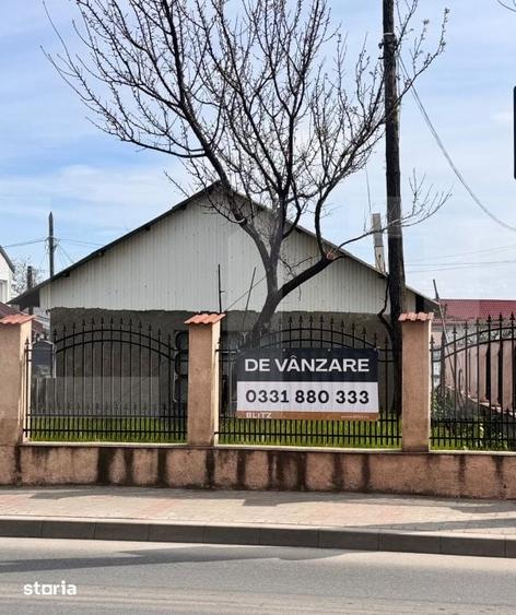 Casă cu 4 camere cu Teren 420 Mp în Central
