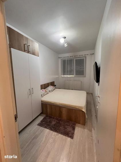 Apartament cu 2 camere semidecomandat în Militari
