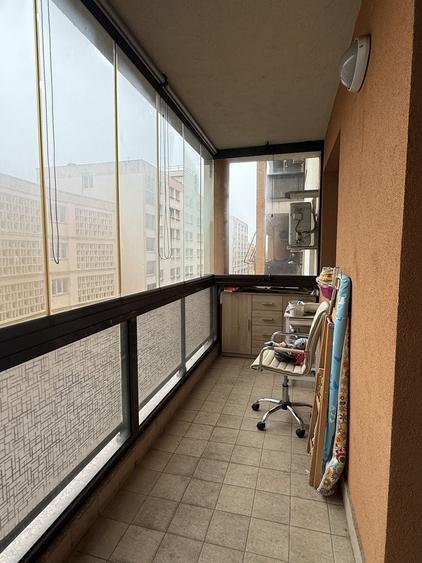 Apartament cu 3 camere decomandat în Grozăvești