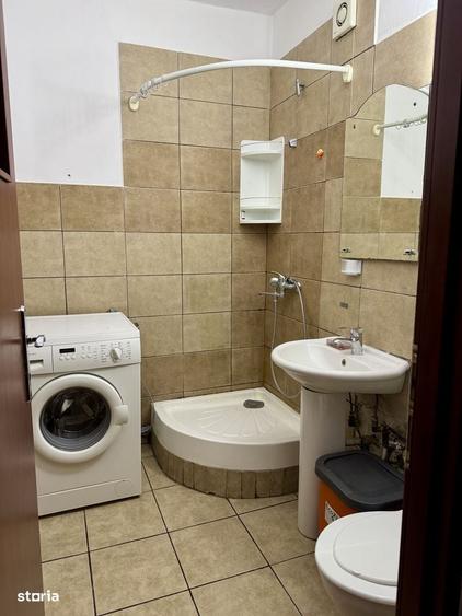 Apartament cu 3 camere semidecomandat în Nord
