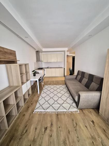 Apartament cu 2 camere decomandat în Ștefăneștii de Jos