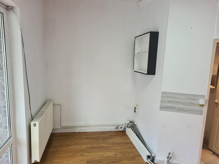 Spațiu comercial, de 20 mp, în Central
