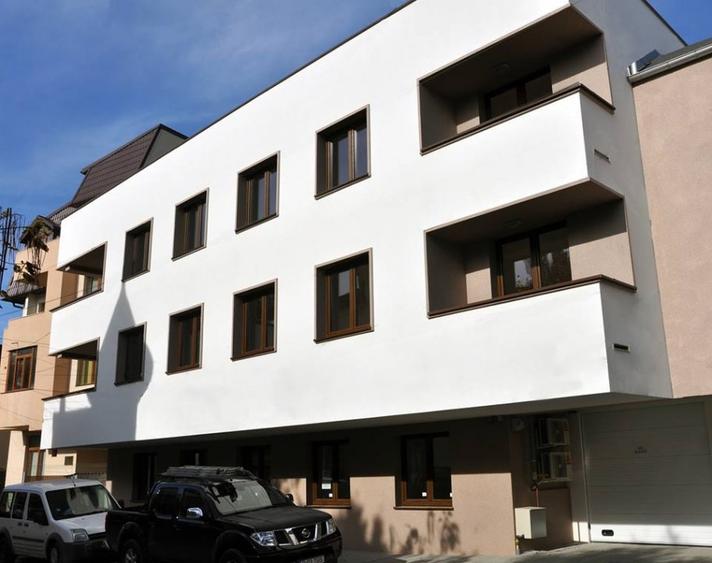 Birou, de 546 mp, în Unirii