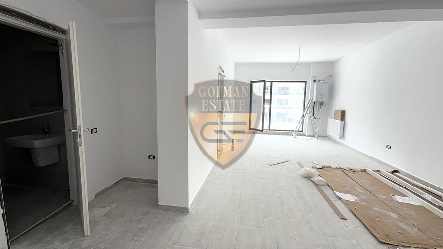 Apartament cu 2 camere semidecomandat, mobilat în Nord