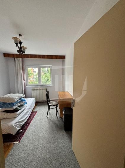 Apartament cu 3 camere decomandat, mobilat în Central