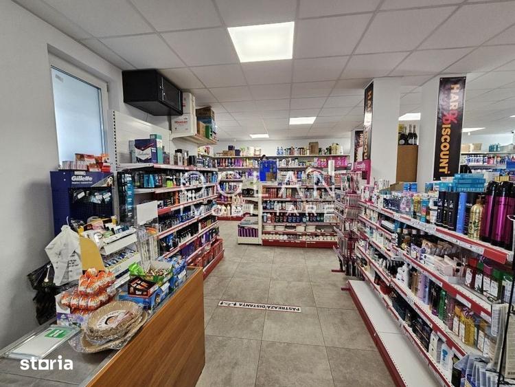 Spațiu comercial, de 93 mp, în Central