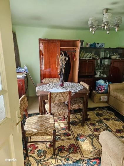 Casă cu 3 camere în Ceanu Mic