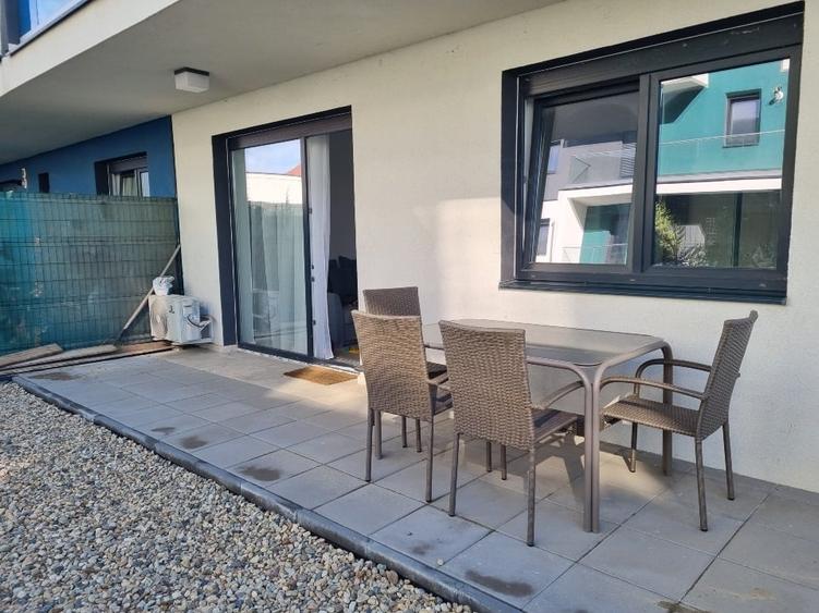 Apartament cu 2 camere decomandat, mobilat în Aradului