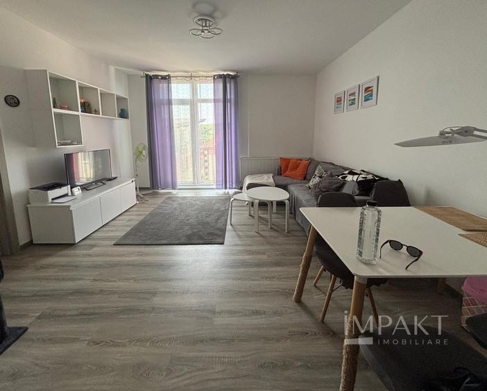 Apartament cu 3 camere decomandat, mobilat în Baciu