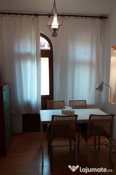 Apartament cu 2 camere semidecomandat în Clucerului