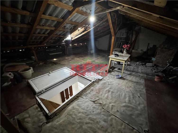 Apartament cu 3 camere decomandat în Gară