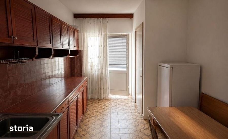 Apartament cu 3 camere decomandat în Ultracentral