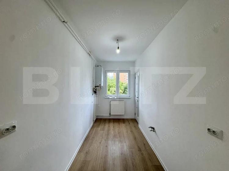 Vand apartament 2 camere - hol patrat - 56 mp - Dambu - 5