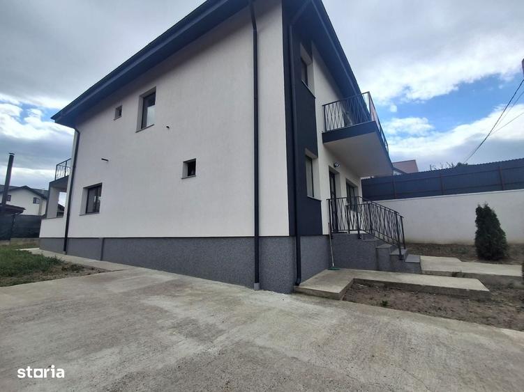 Casă cu 4 camere în Bucium
