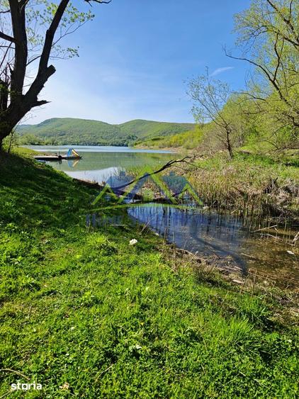 Teren de 900 mp, în Teliucu Inferior