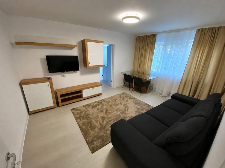 Inchiriez apartament 2 camere semidecomandat Iulius Town ,Dacia, Torontal - 1